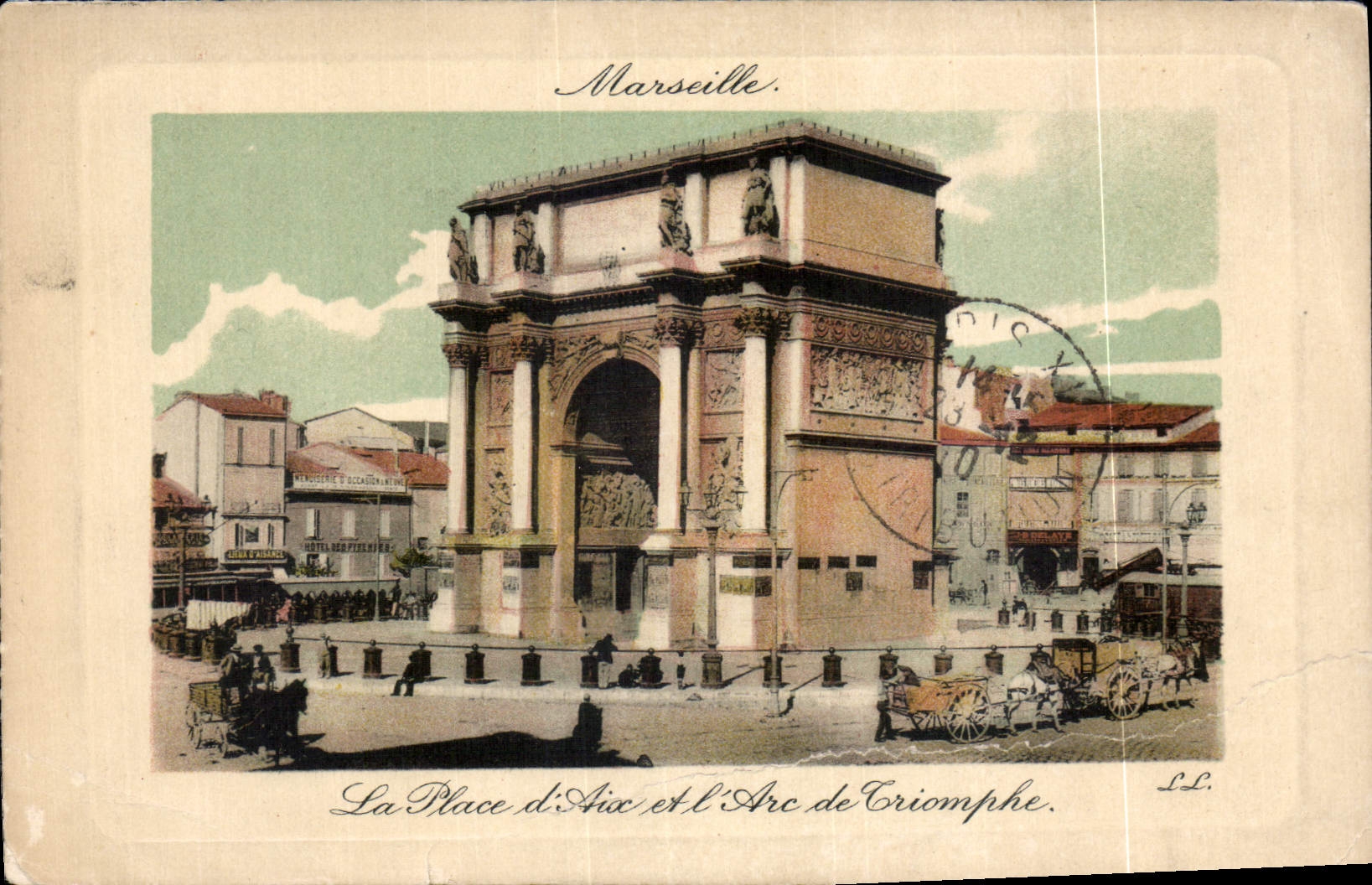 CPA Marseille la Place d'Aix et l'Arc de Triomphe 