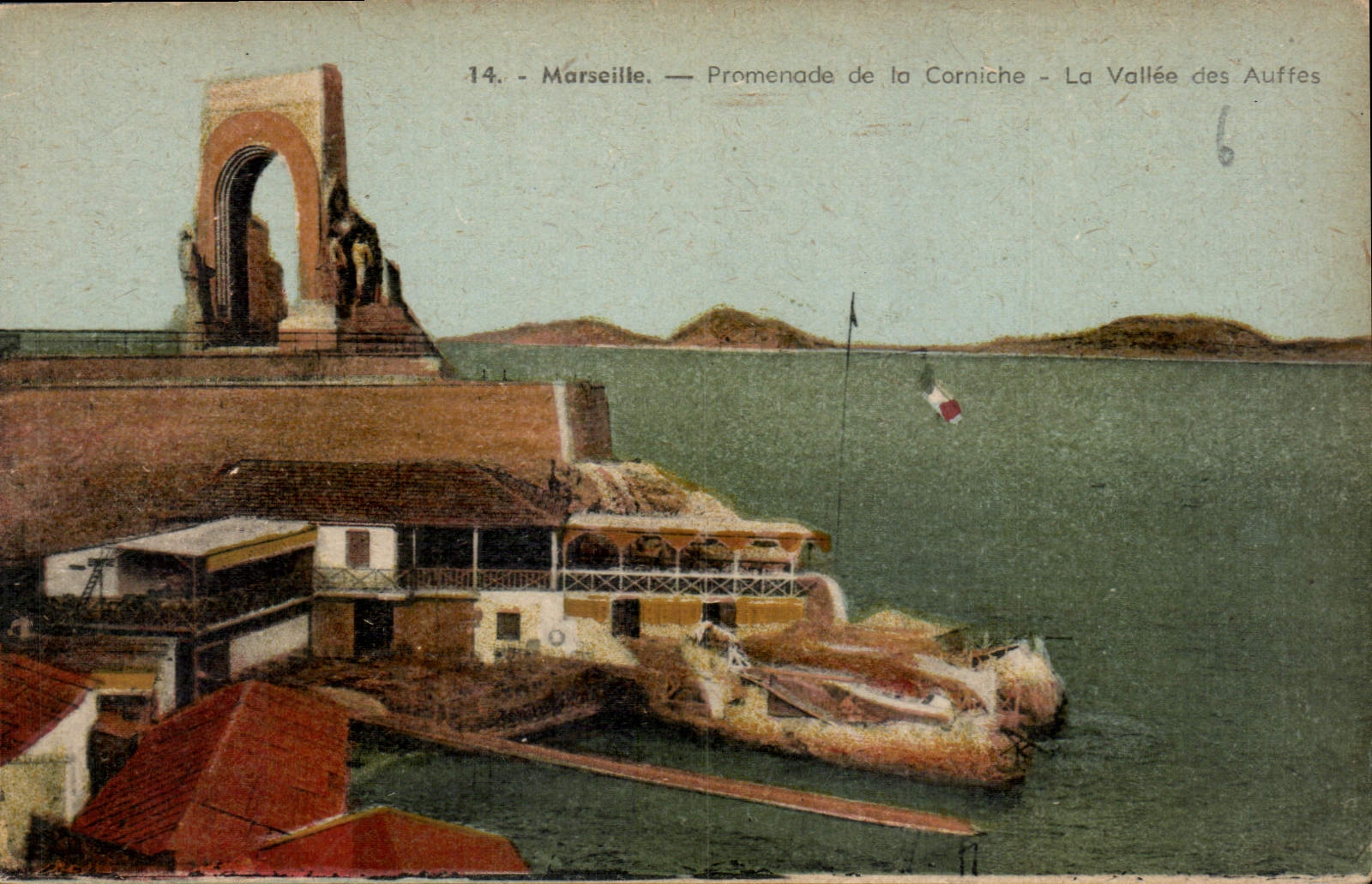 CPA Marseille Promenade de la Corniche la Vallee des Auffes 