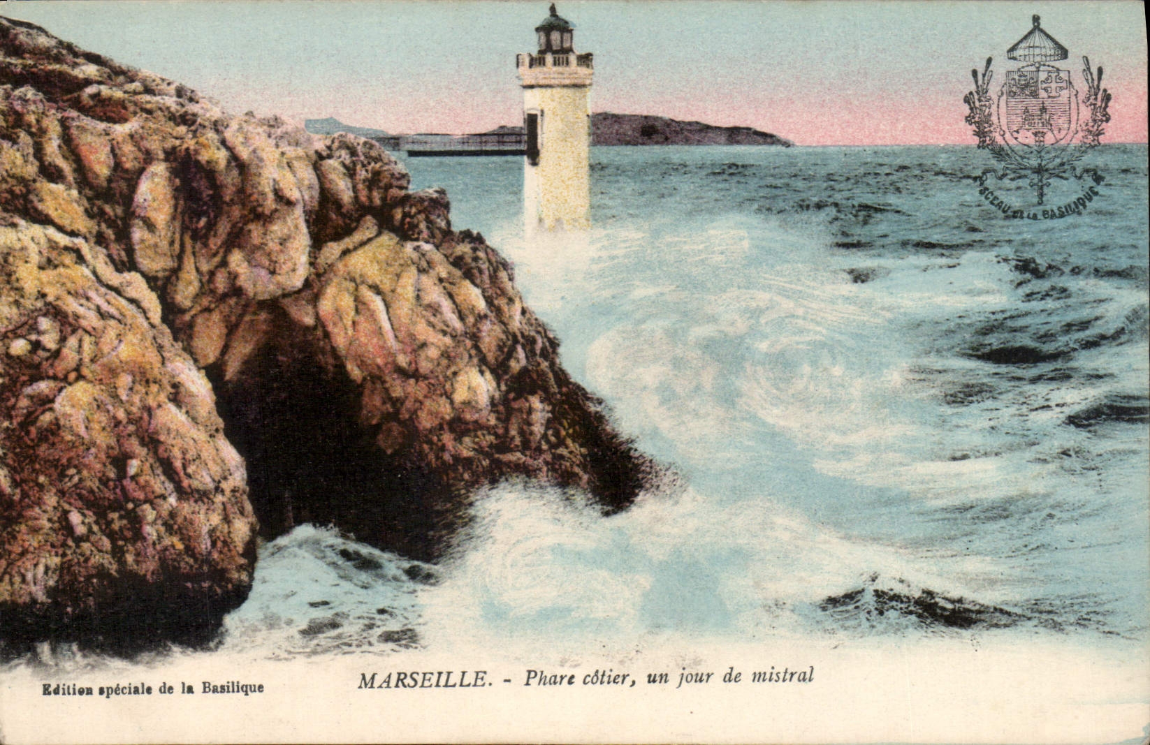 CPA Marseille Phare Cotier un jour de mistral 