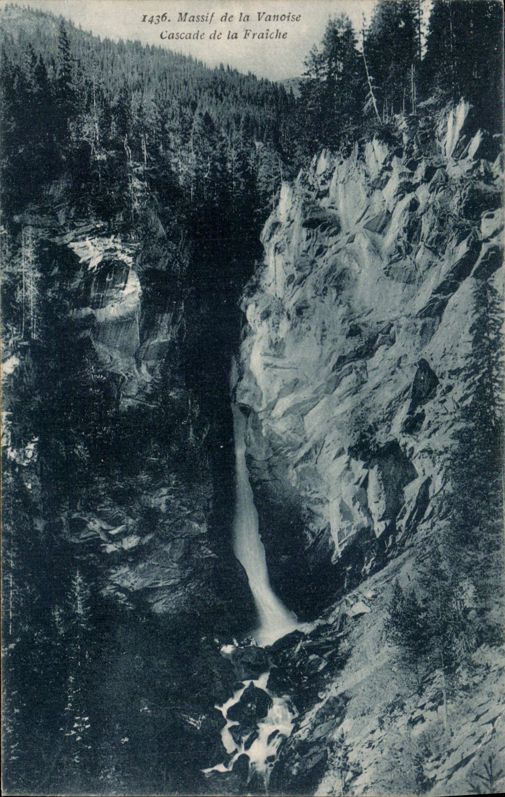 CPA Massif de la Vanoise Cascade de la Fraiche