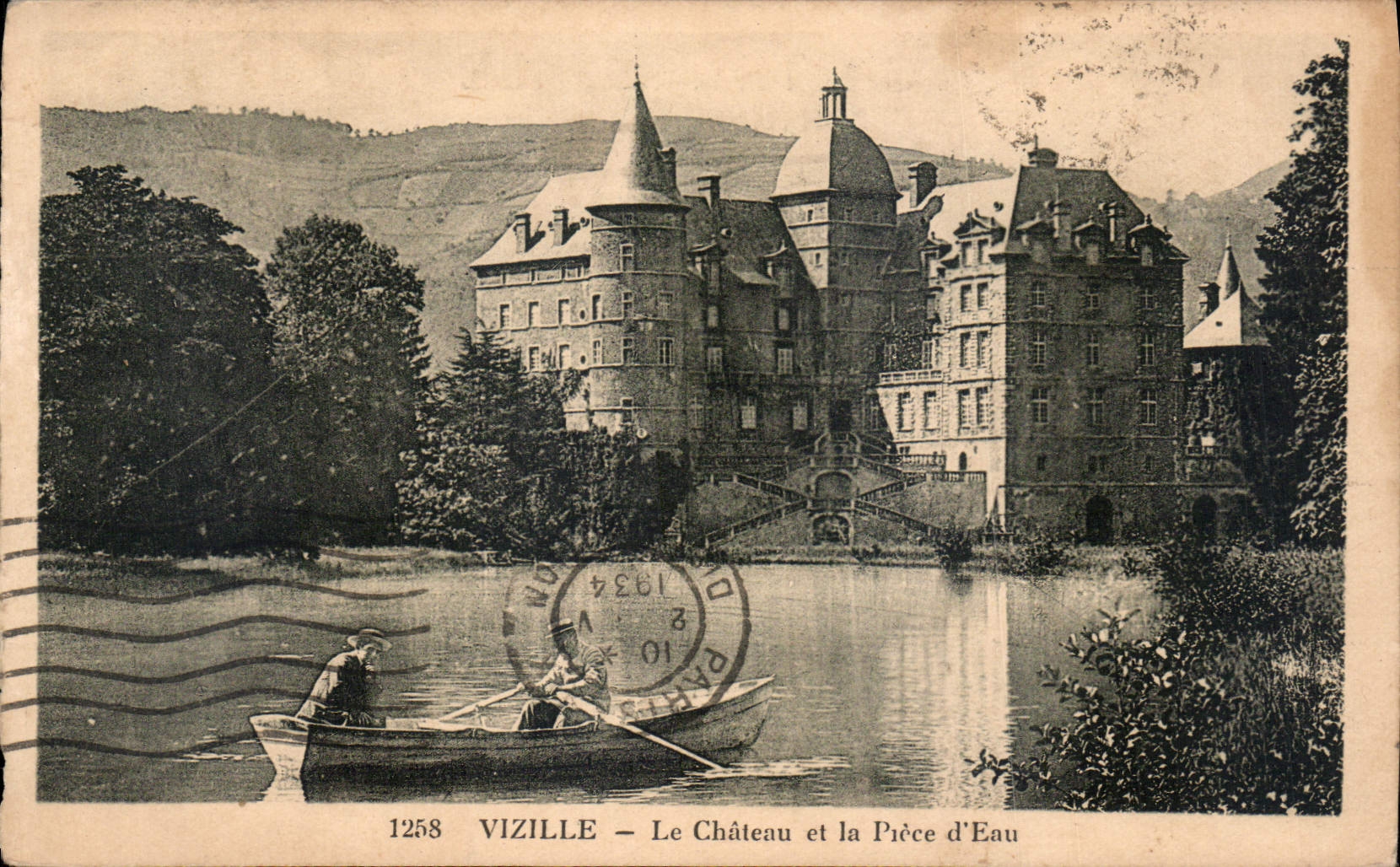 CPA Vizille le Chateau et la Piece d'Eau