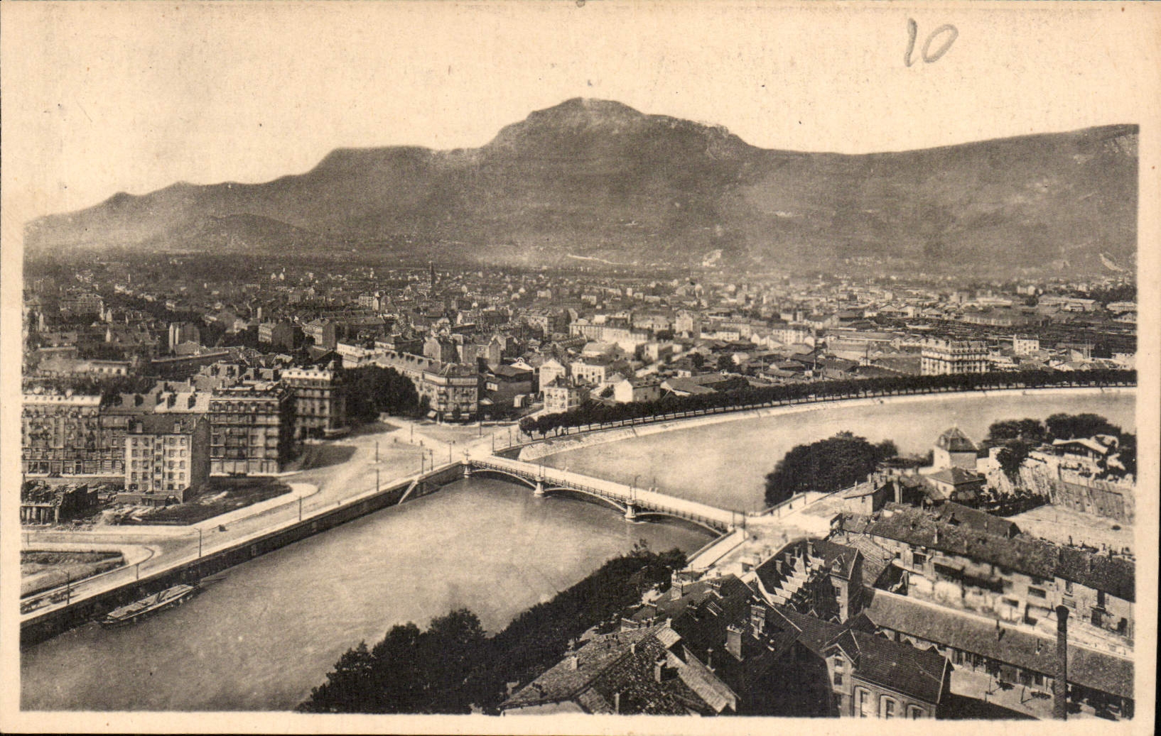 CPA Grenoble vue generale et le Moucherotte prise du Fort Rabot 