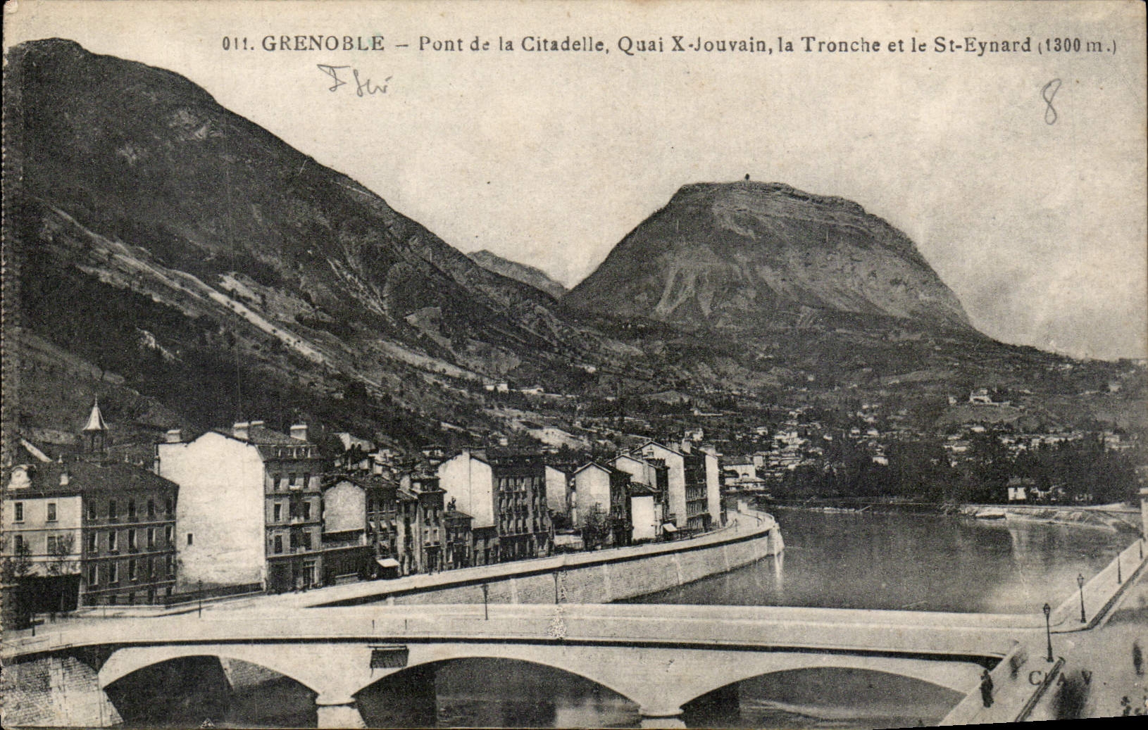 CPA Grenoble Pont de la Citadelle Quai X Jouvain la Tronche et le St Eynard 