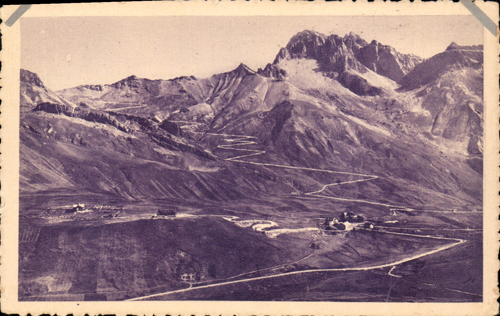 CPA Dauphine le Col Lautaret les Lacets du Galibier et le Grand Galibier