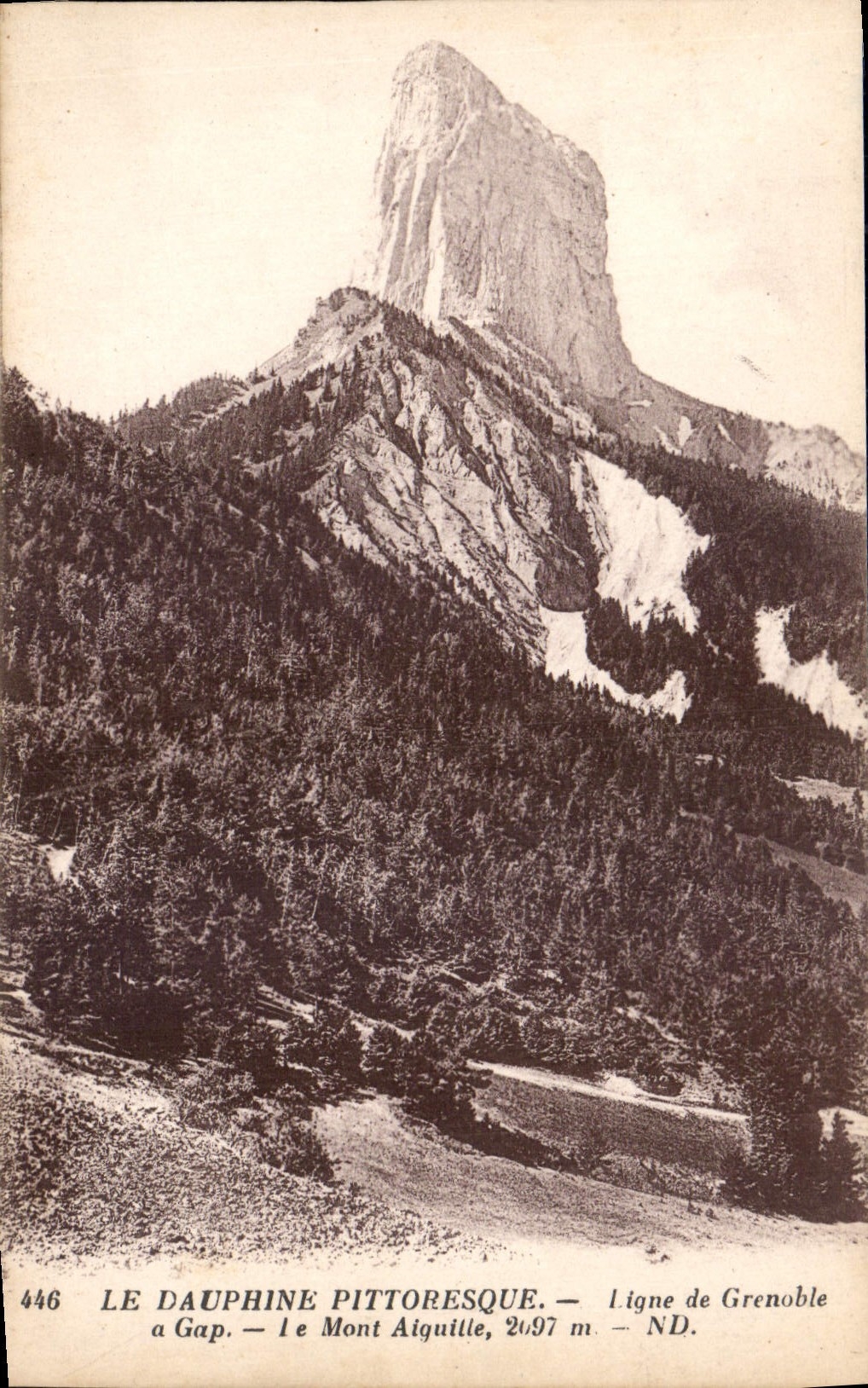 CPA Le Dauphine Pittoresque Ligne de Grenoble a Gap le Mont Aiguille 