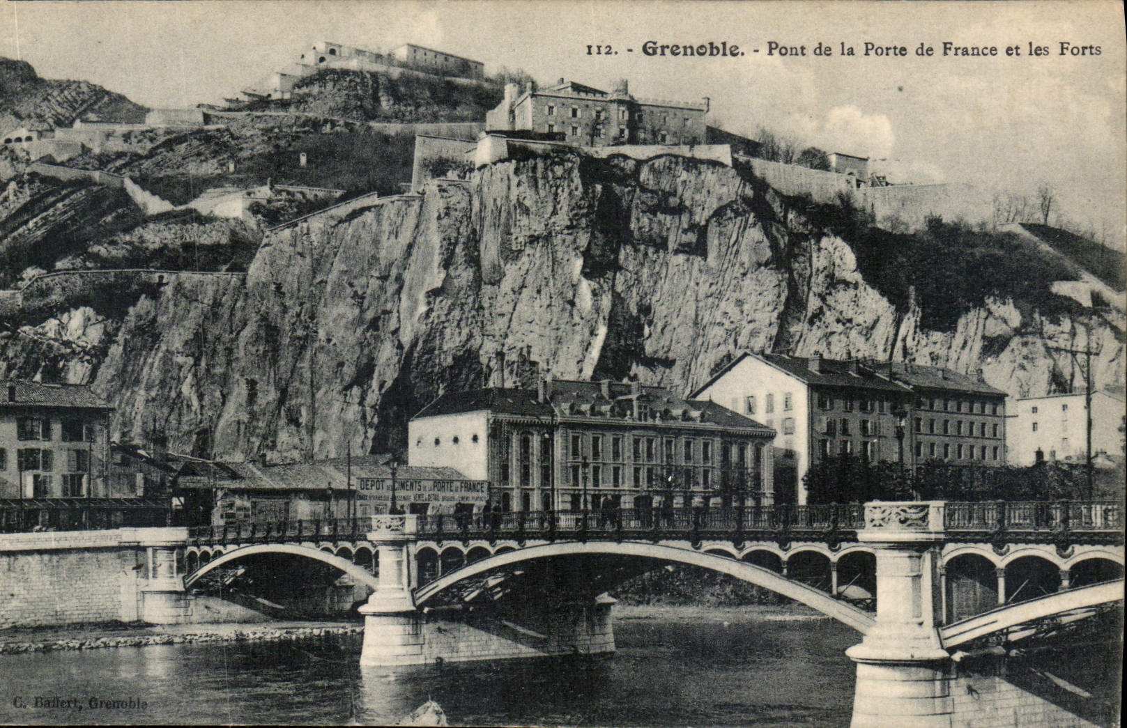 CPA Grenoble Pont de la Porte de France et les Forts 