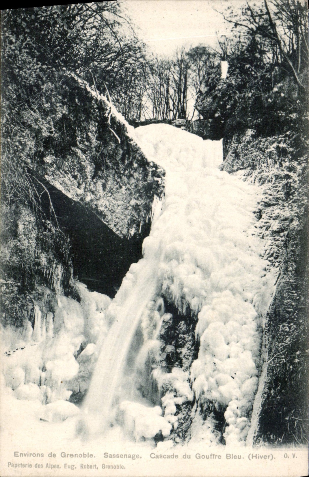 CPA Environs de Grenoble Sassenage cascade du Gouffre Bleu 