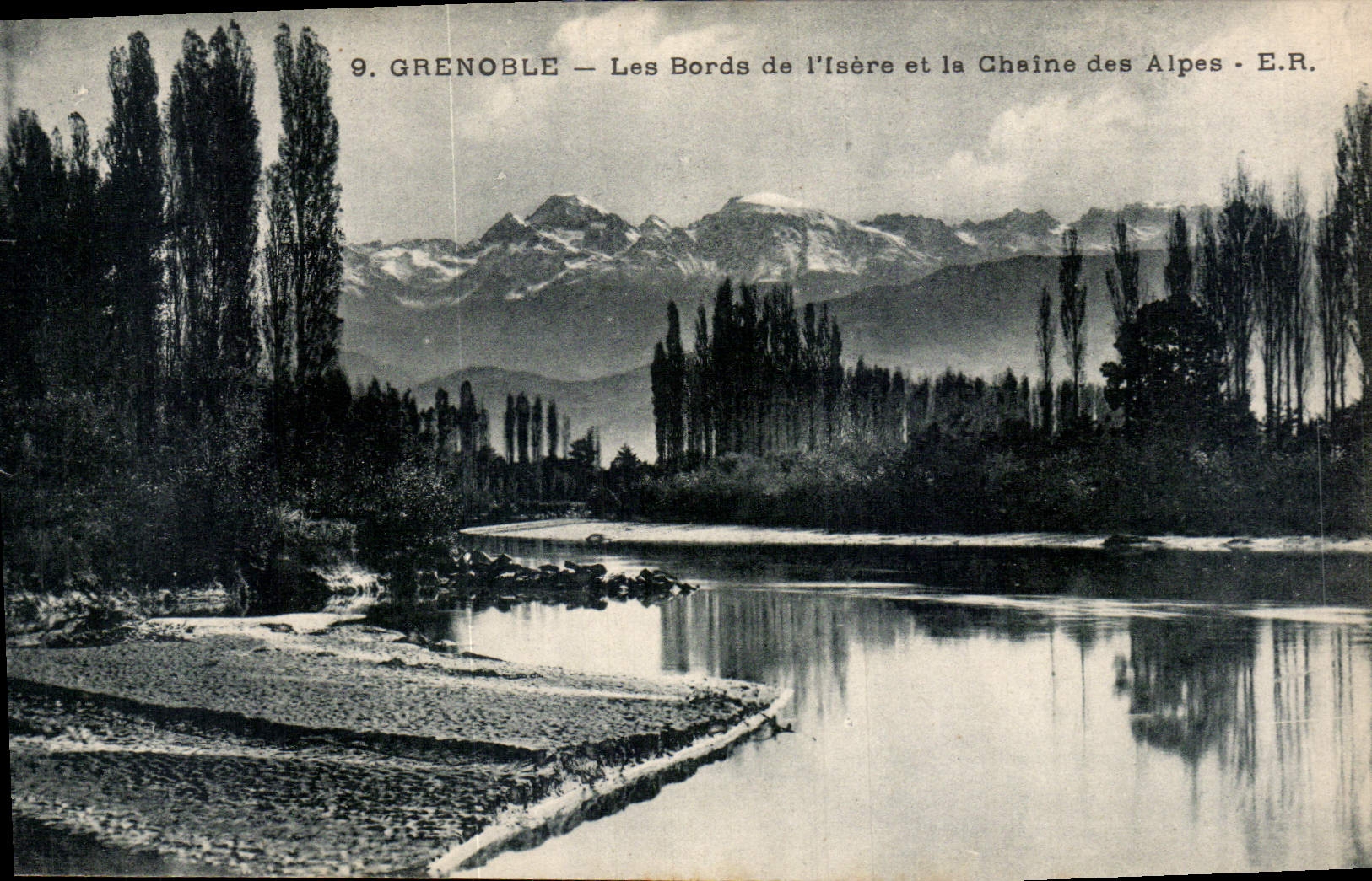 CPA Grenoble les Bords de l'Isere et la Chaine des Alpes 
