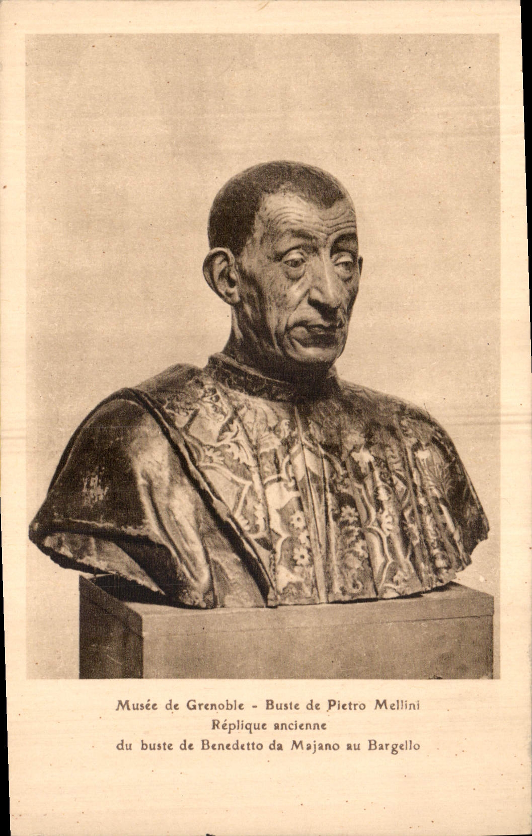 CPA Musee de Grenoble Buste de Pietro Mellini Replique ancienne du buste de Benedetto da Majano au B
