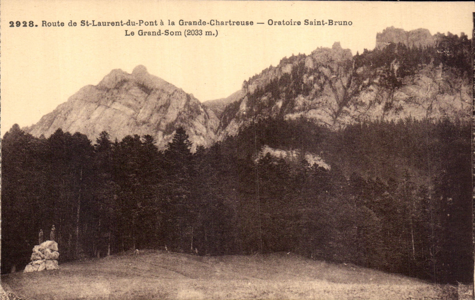 CPA Route de St Laurent du Pont a la Grande Chartreuse Oratoire Saint Bruno le Grand Som