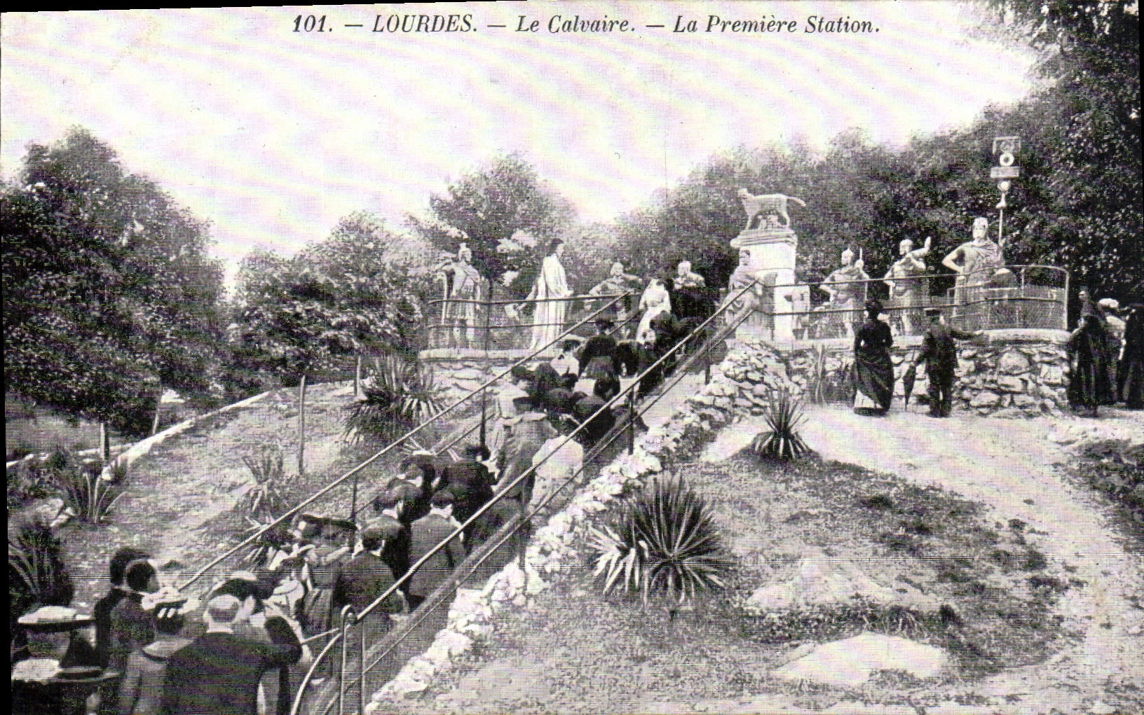 CPA Lourdes le Calvaire la Premiere Station 