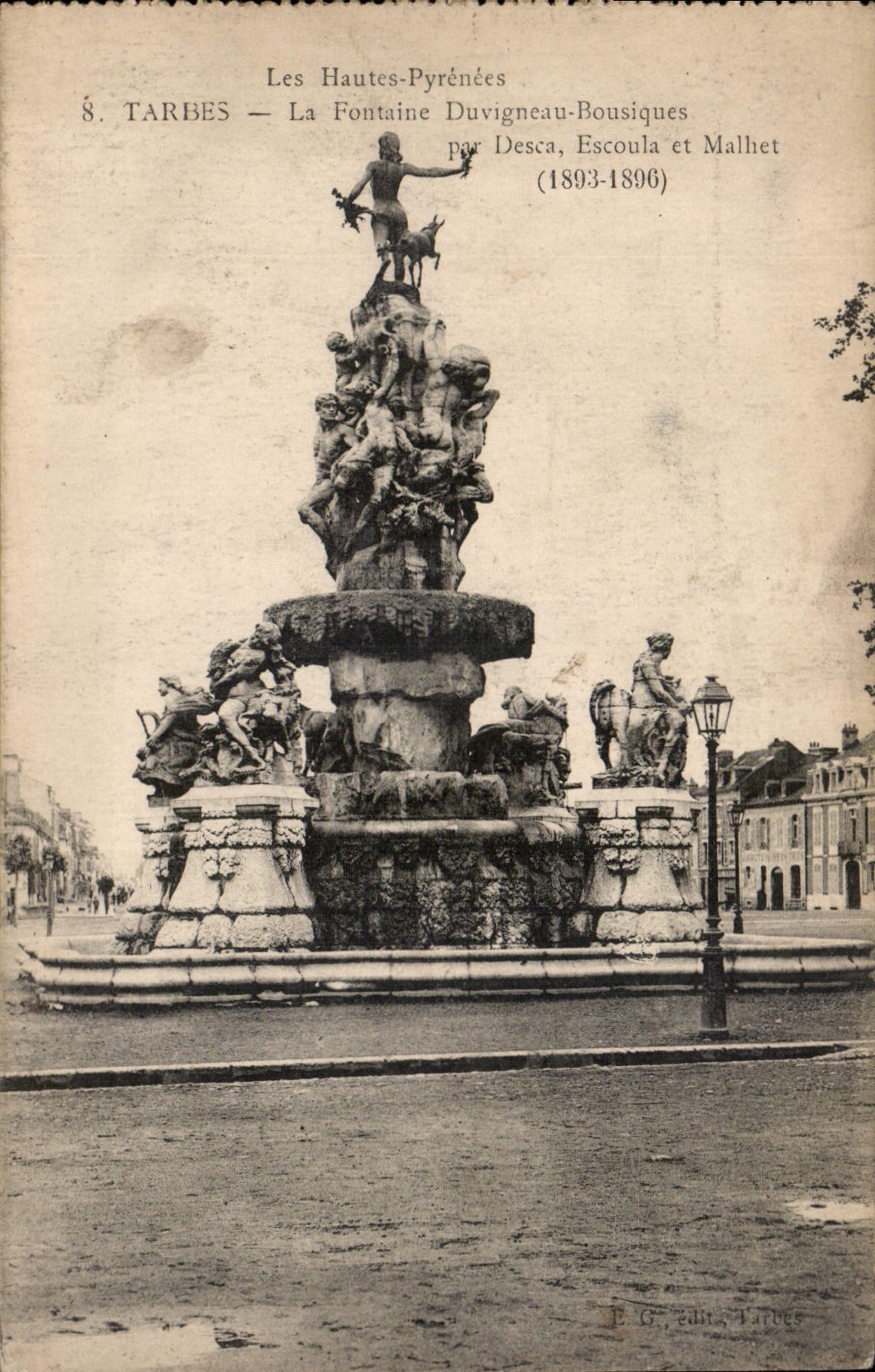 CPA Les Hautes Pyrenees Tarbes La Fontaine Duvigneau Bousiques par Desca Escoula et Malhet