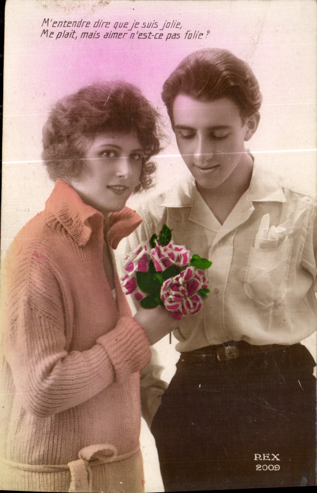 CPA M'entendre dire que je suis jolie ma plait mais aimer n'est ce pas folie Femme