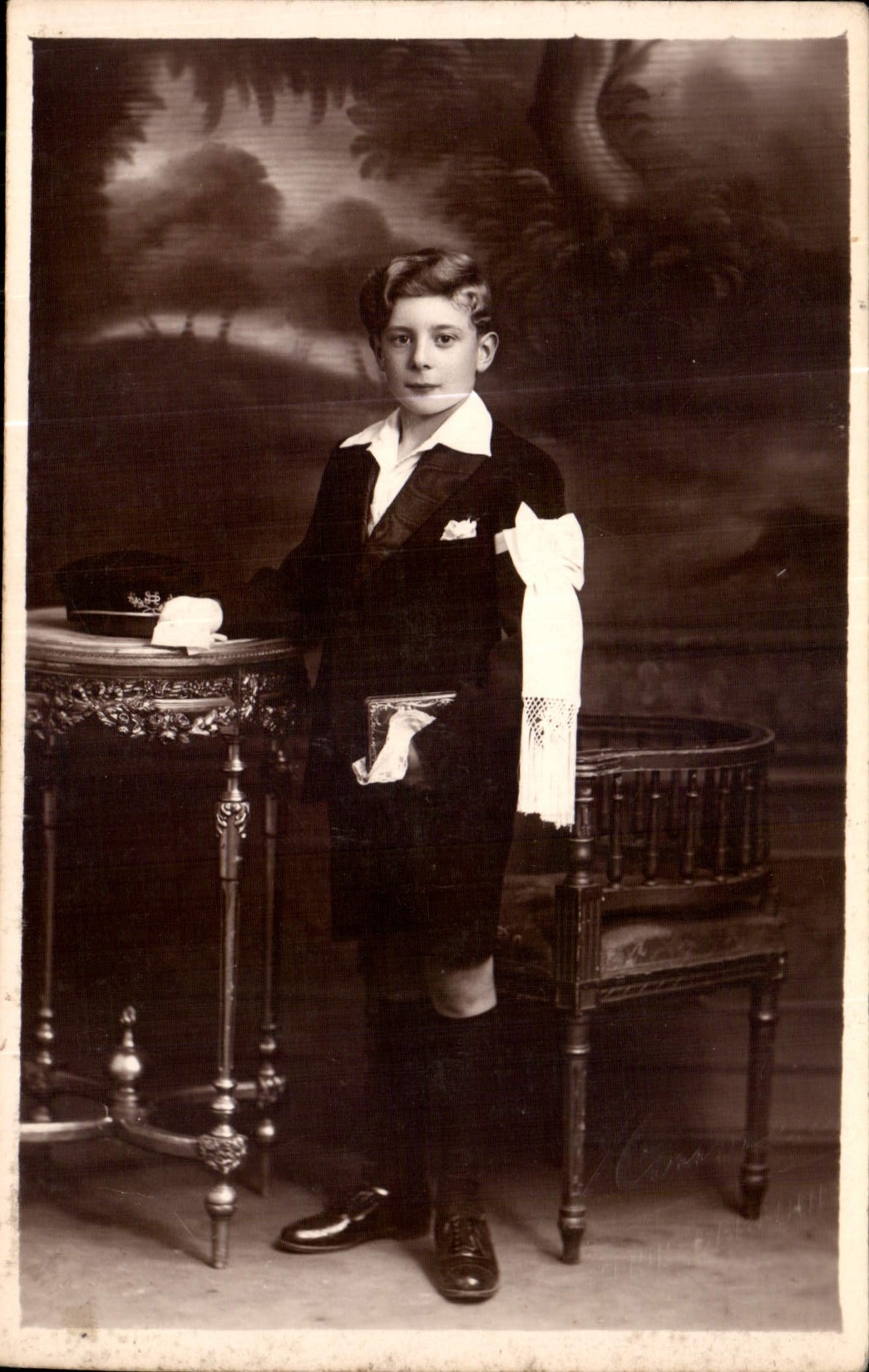 CPA Enfant Communiant