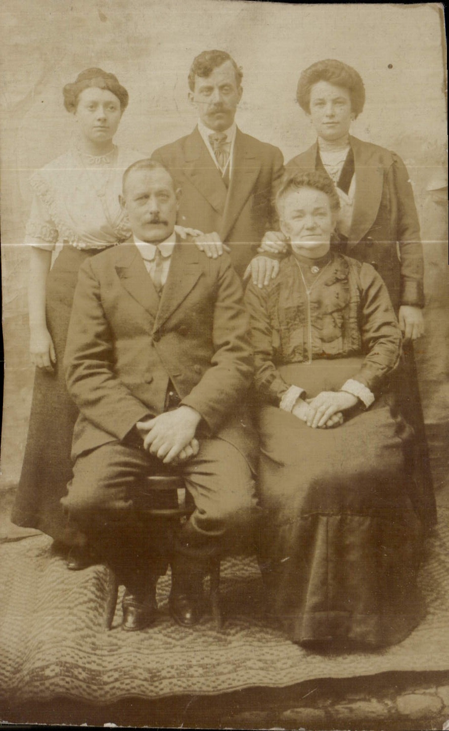 CARTE PHOTO Personnage