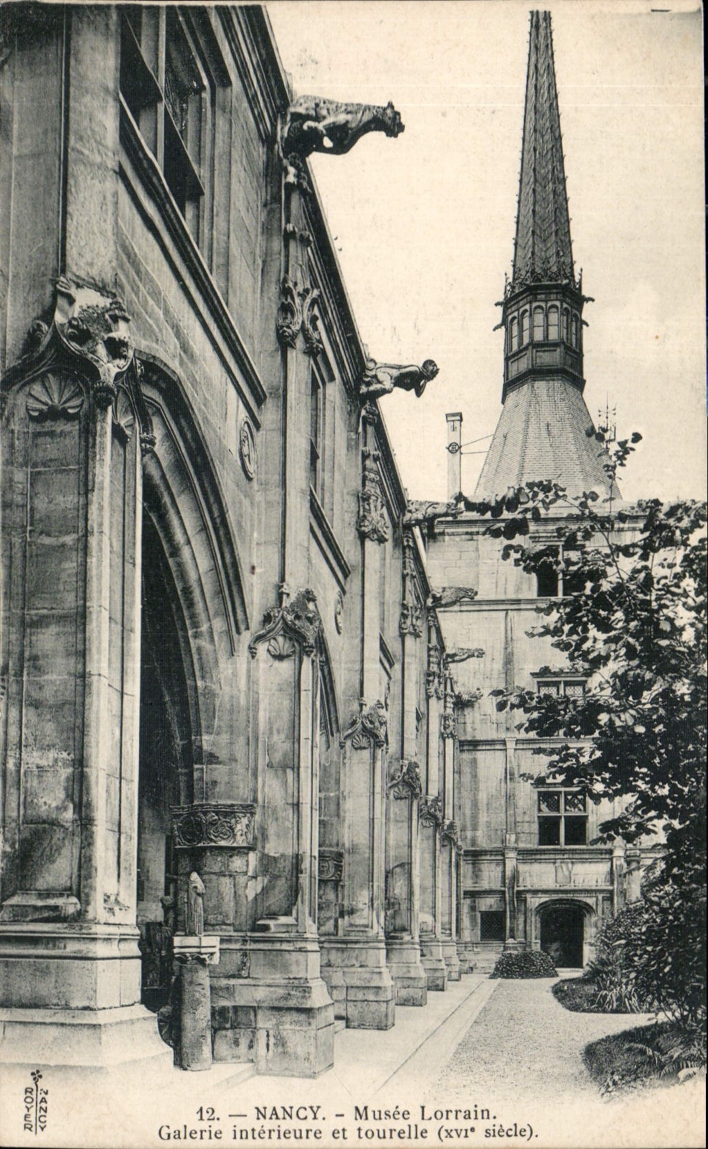 CPA Nancy Musee Lorrain Galerie Interieure et Tourelle XVI siecle 
