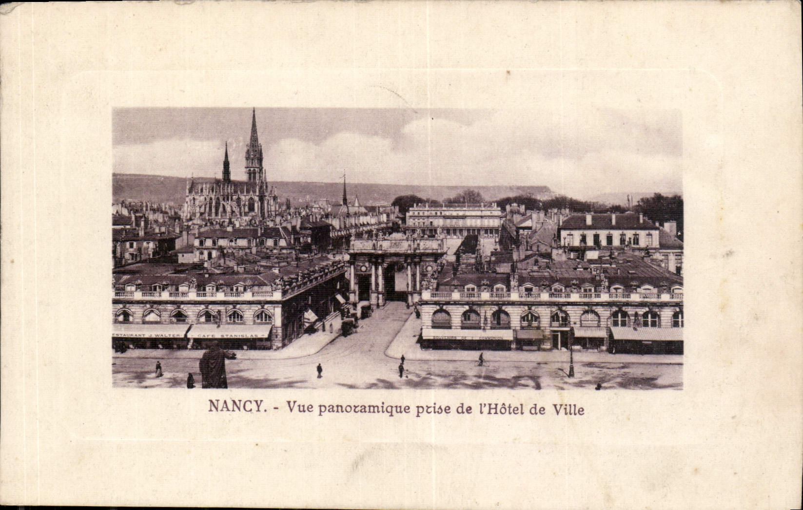 CPA Nancy vue panoramique prise de l'Hotel de Ville 