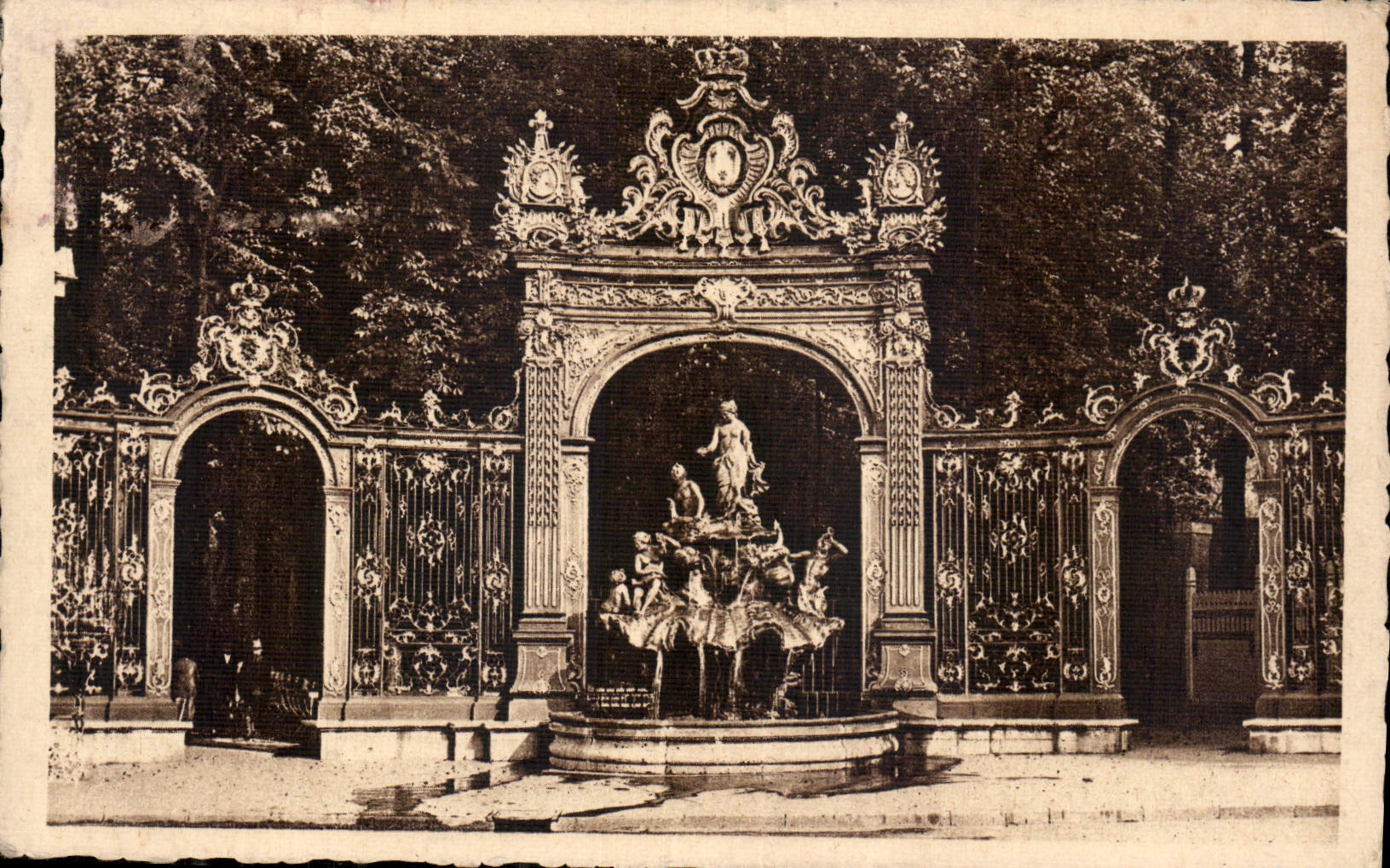 CPA Nancy Place Stanislas Fontaine d'Amphitrie 