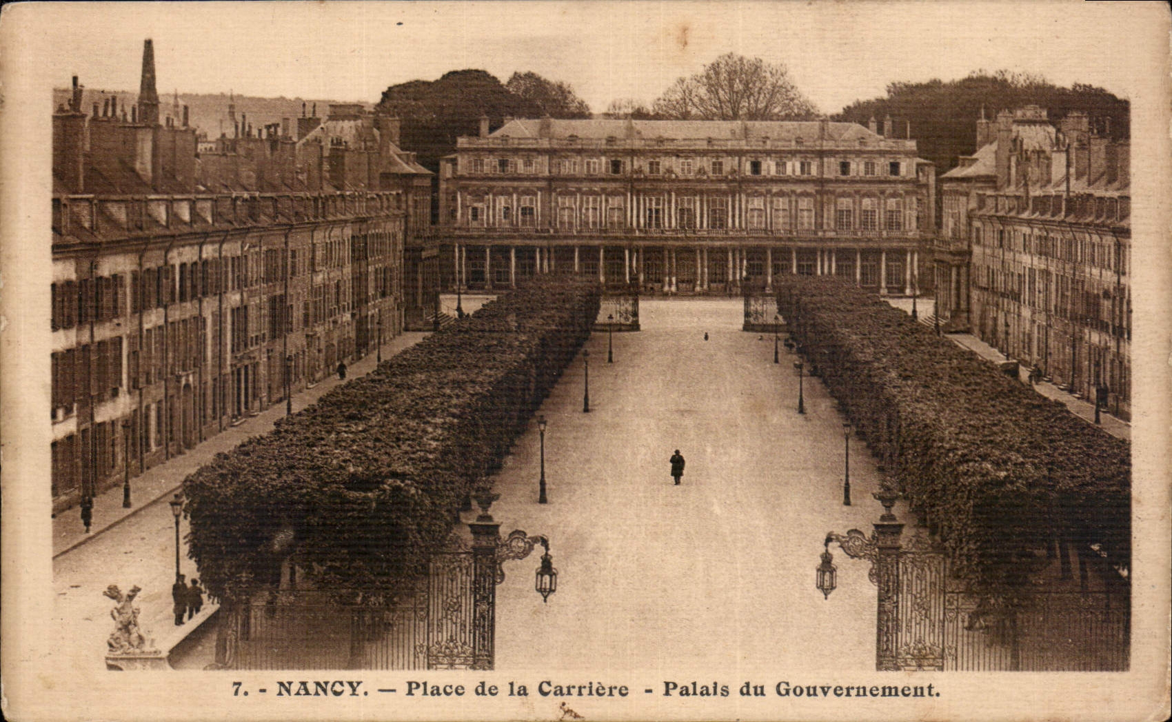 CPA Nancy Place de la Carriere Palais du Gouvernement 