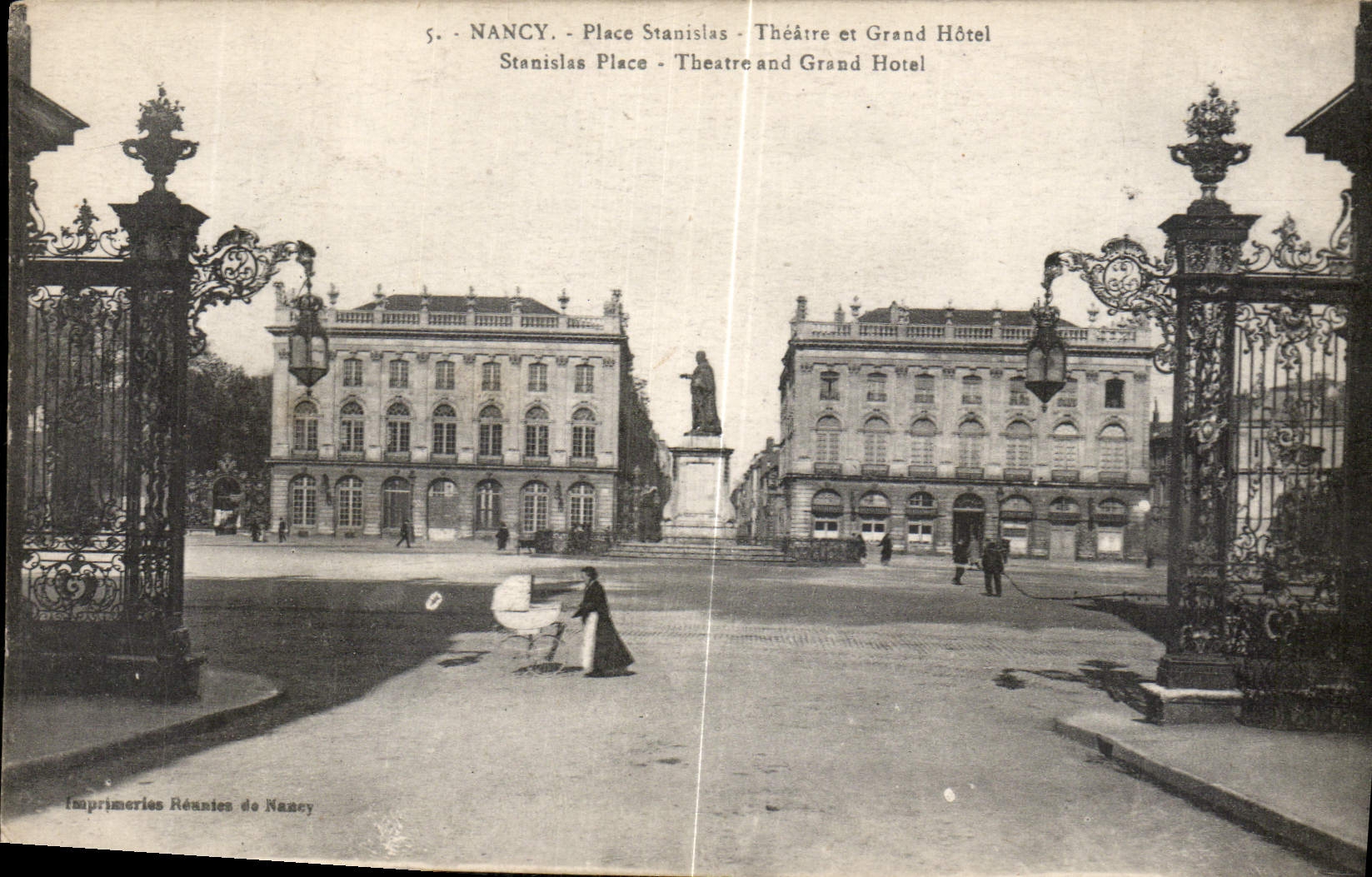 CPA Nancy la Place Stanislas Theatre et Grand Hotel 
