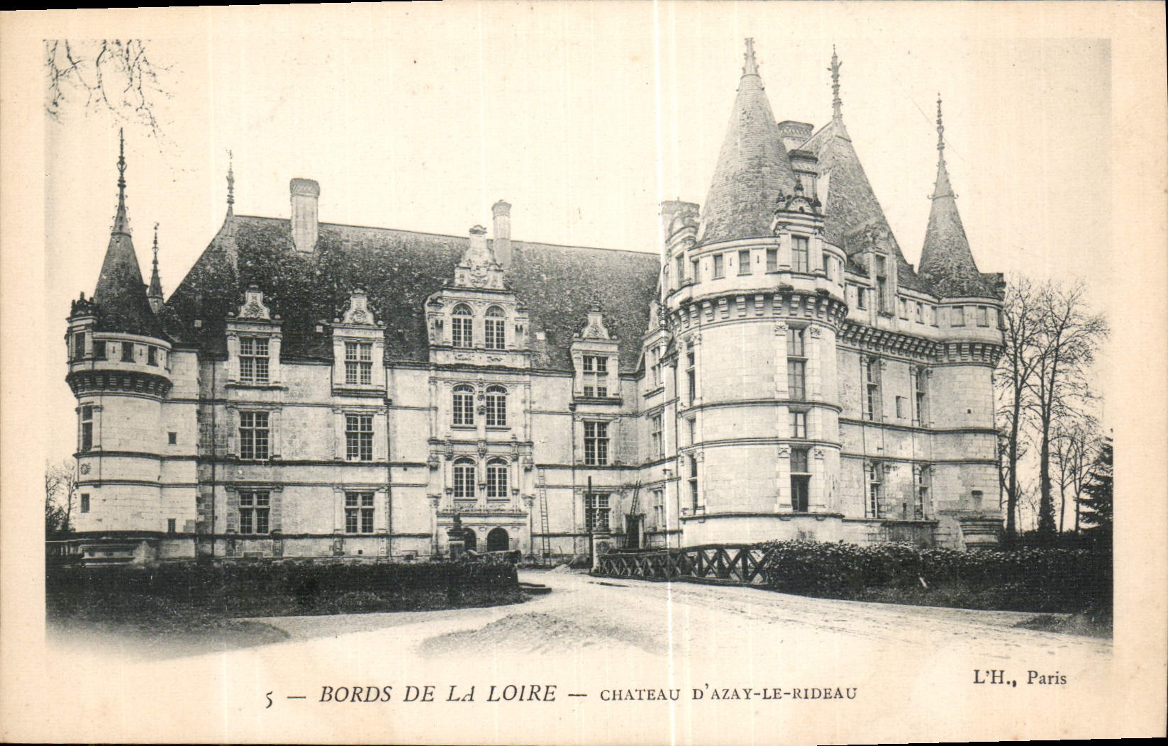 CPA Bords de la Loire Chteau d'Azay le Rideau 