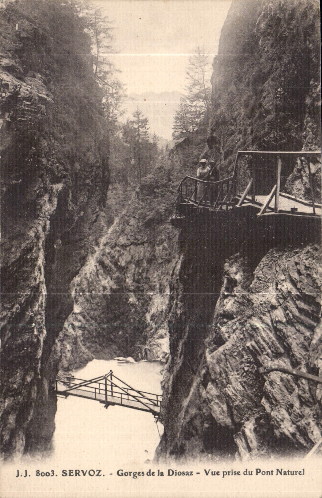 CPA Servoz Gorges de la Diosaz vue prise du Pont Naturel 