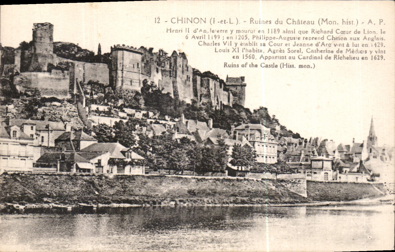 CPA Chinon I et L Ruines du Chateau Mon hist