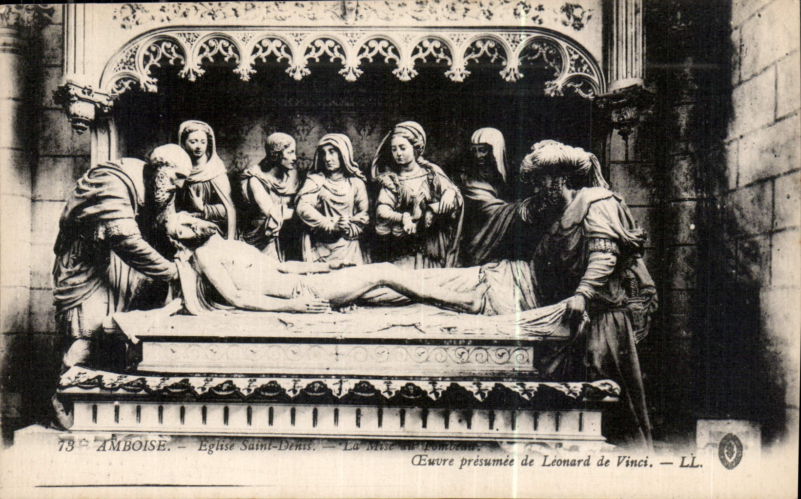 CPA Amboise Eglise Saint Denis Tombeau Oeuvre presumee de Leonard de Vinci