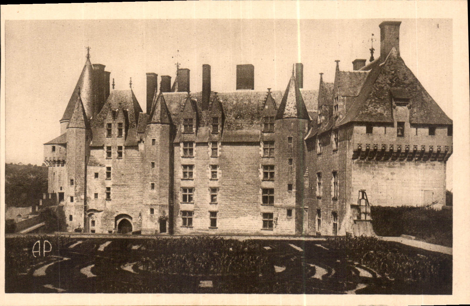 CPA Langeais I et L le Chateau XV siecle 