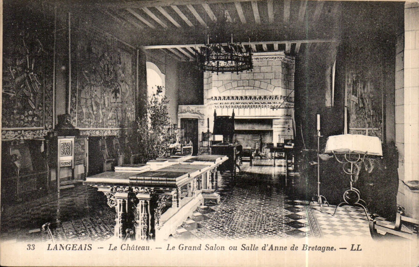 CPA Langeais le Chateau le Grand Salon ou Salle d'Anne de Bretagne 