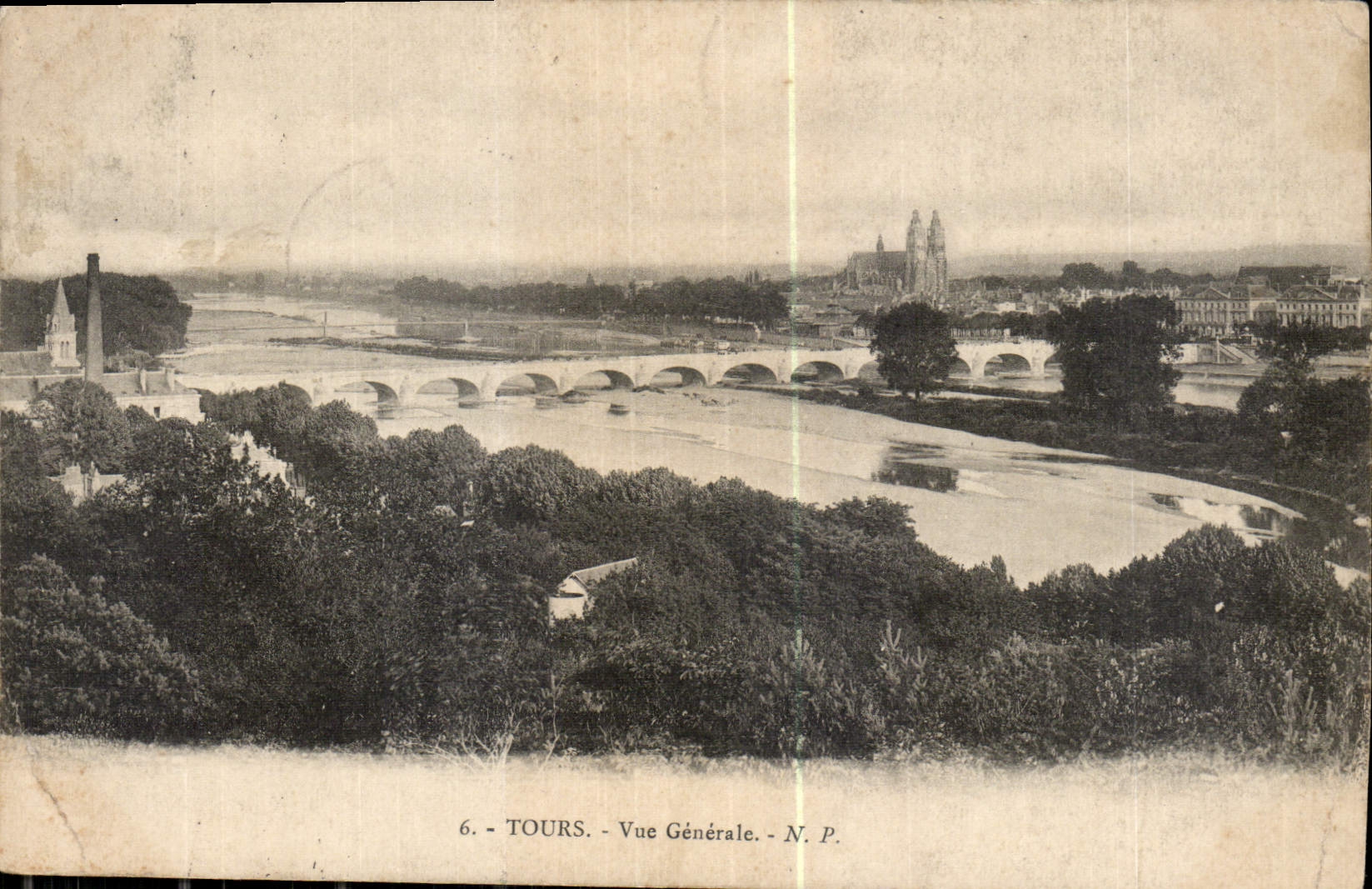 CPA Tours vue generale 