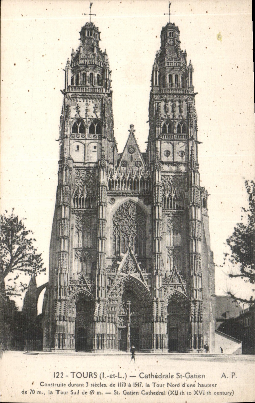 CPA Tours I et L Cathedrale St Gatien 