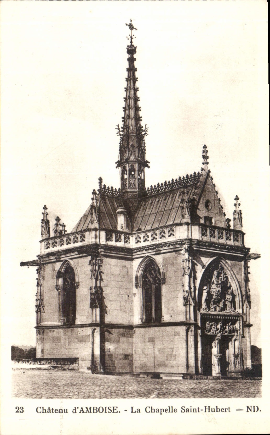 CPA Chateau d'Amboise la Chapelle Saint Hubert 