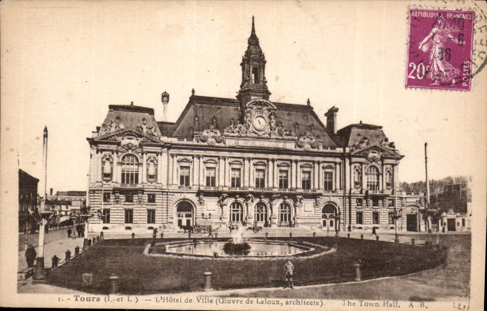 CPA Tours I et L l'hotel de ville 