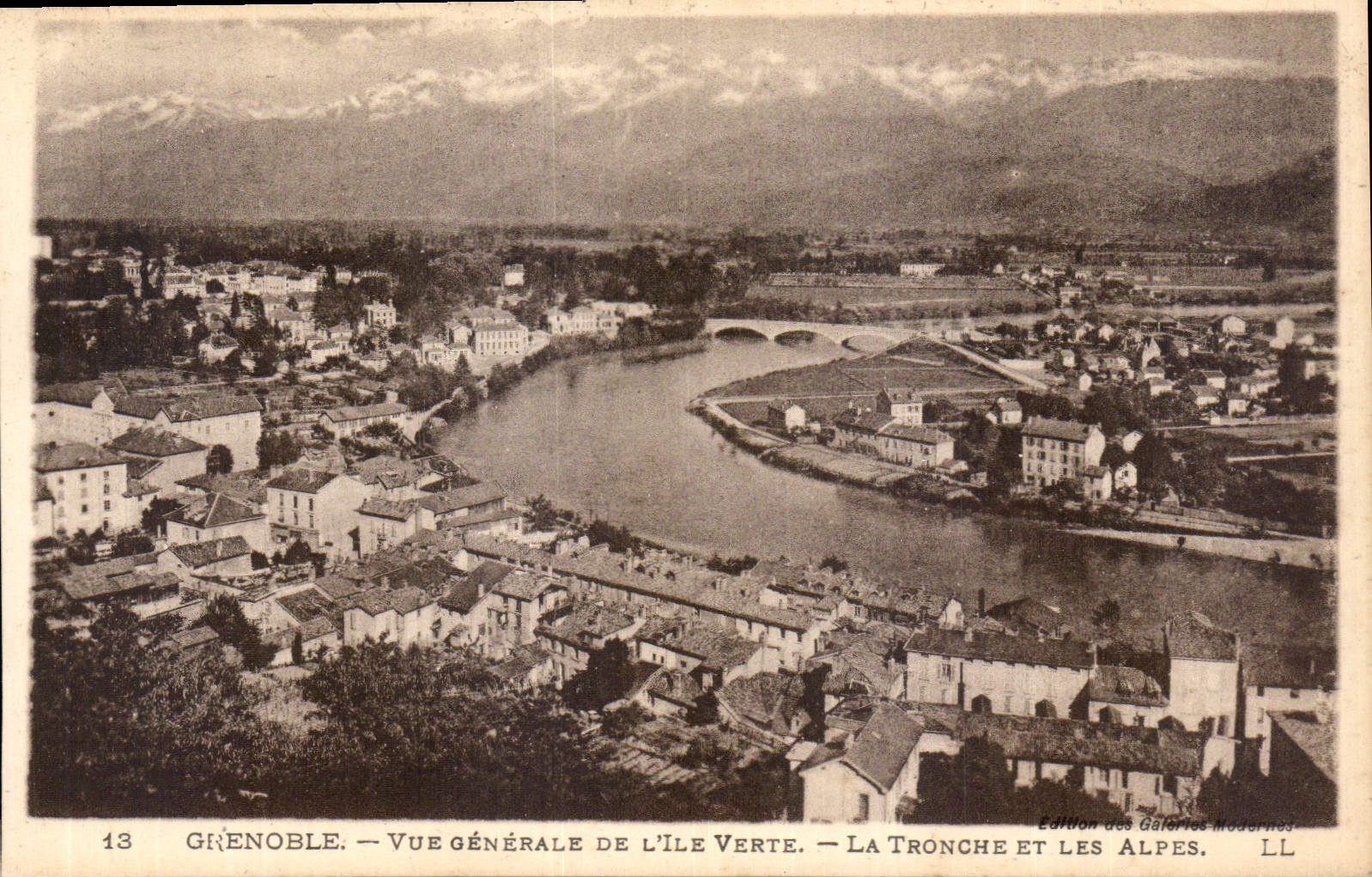 CPA Grenoble vue generale de l'ile Verte la Tronche et les Alpes 