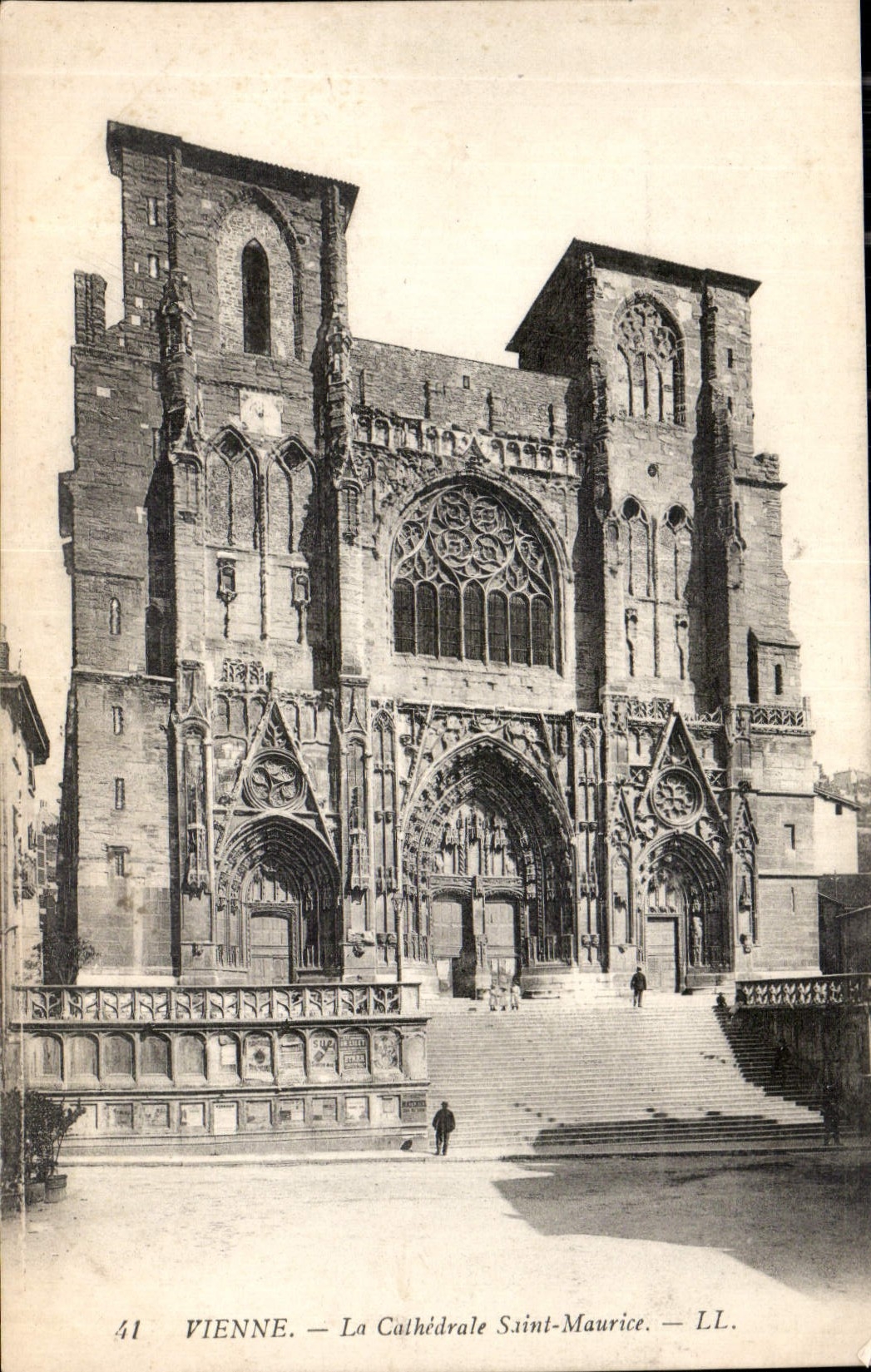 CPA Vienne la Cathedrale Saint Maurice 