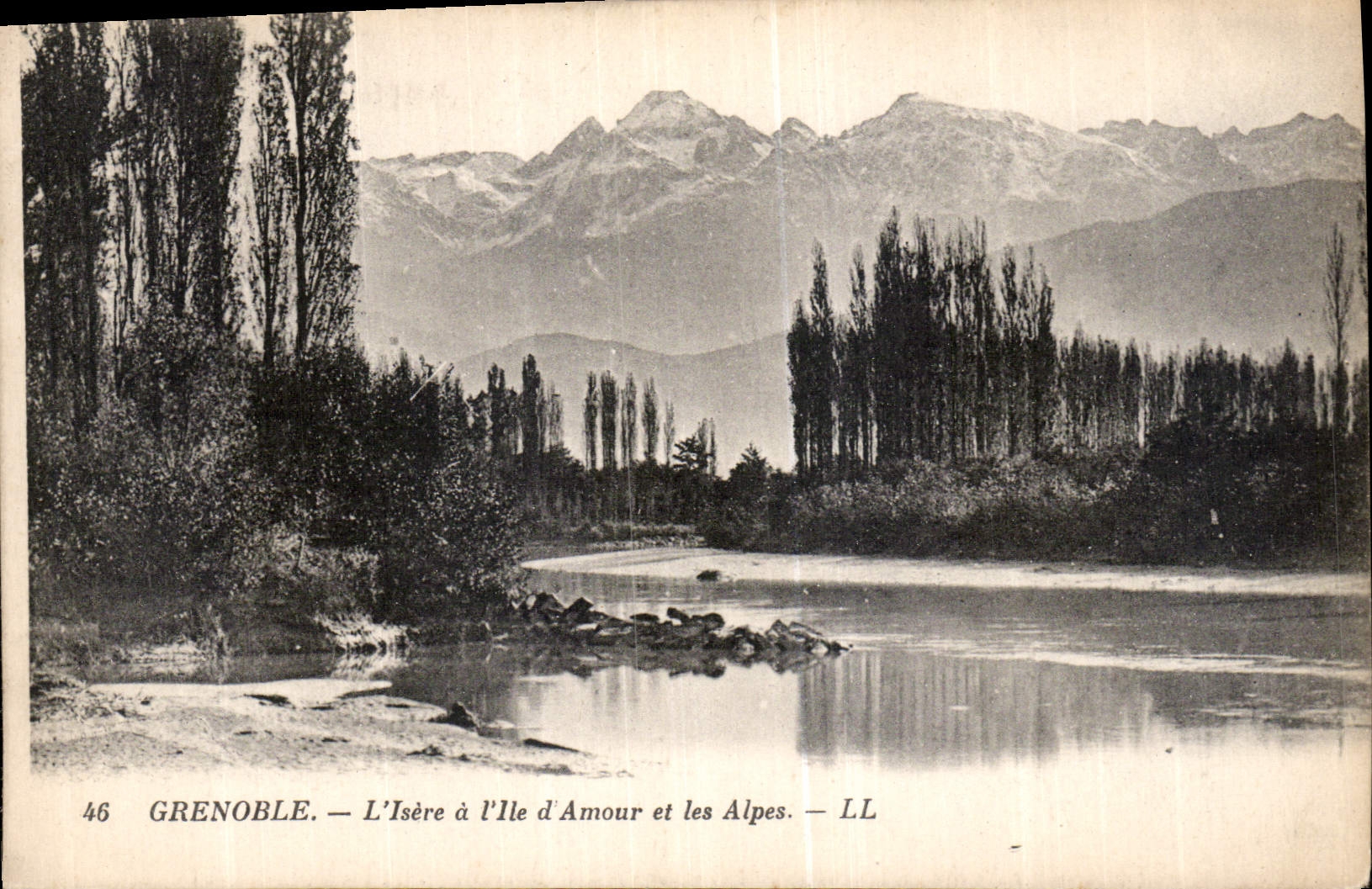 CPA Grenoble L'Isere et L'Ile d'Amour et les Alpes 