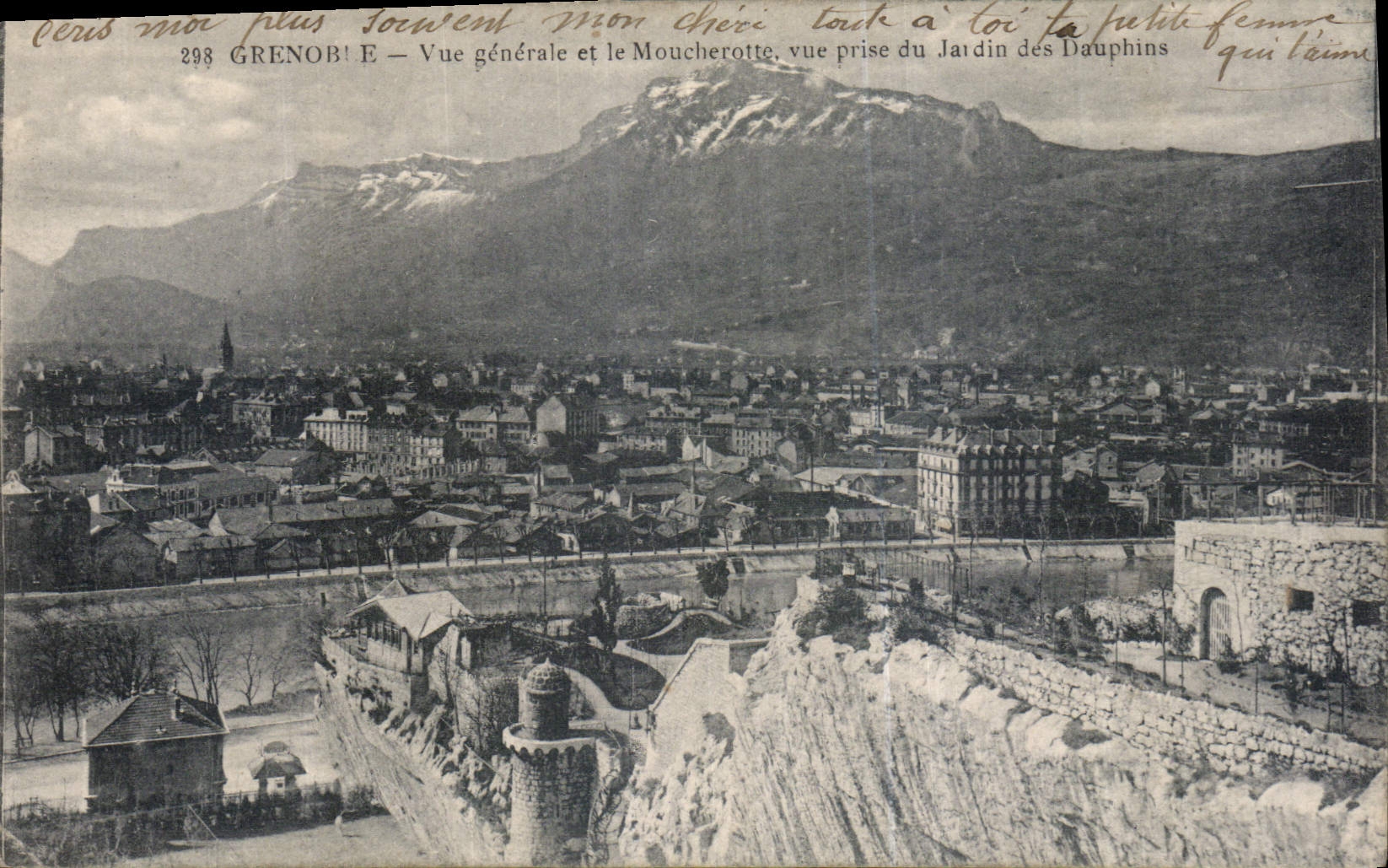 CPA Grenoble Vue generale et le Moucherotte vue prise du Jardin des Dauphins
