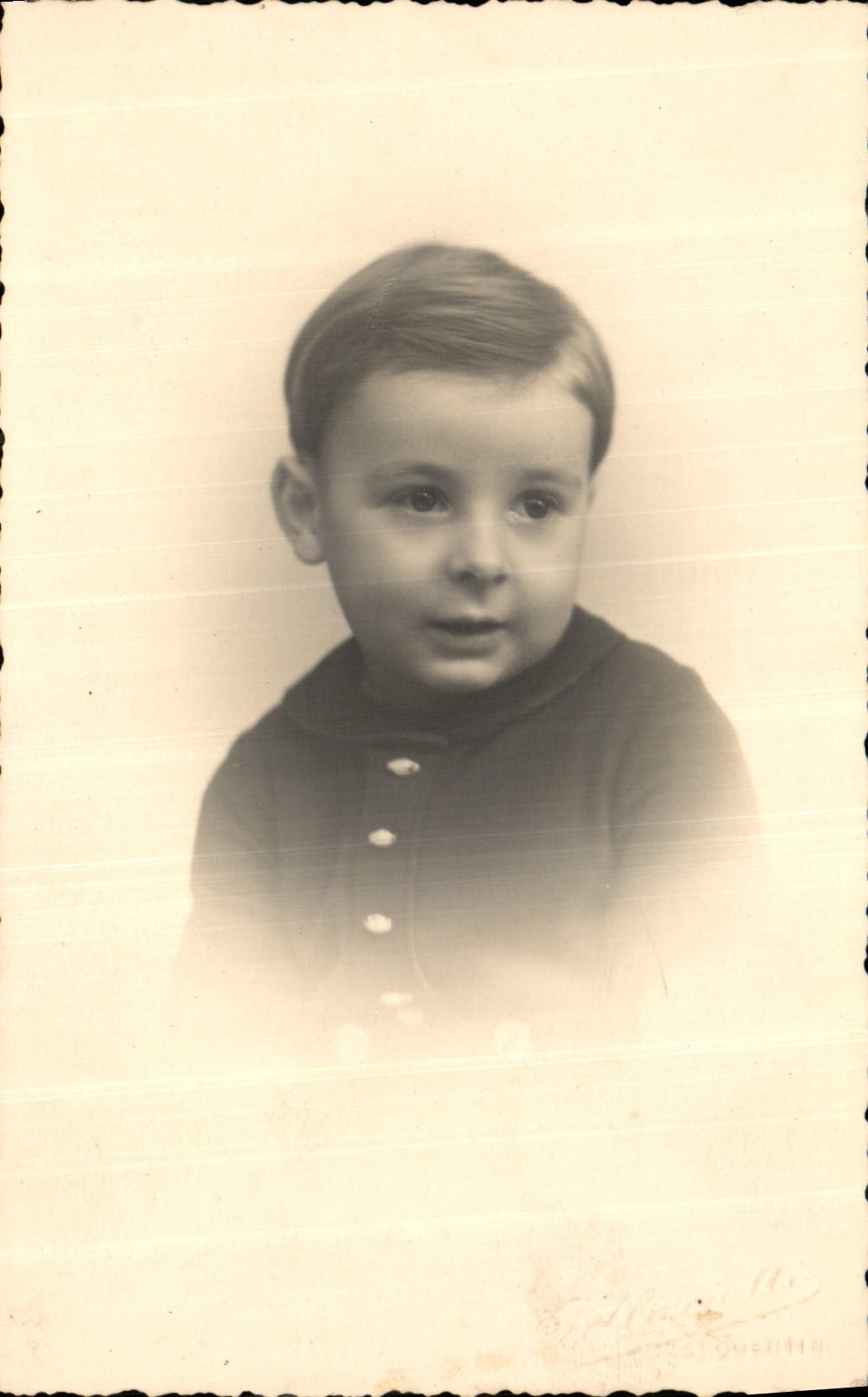 CARTE PHOTO Enfant St Quentin Aisne