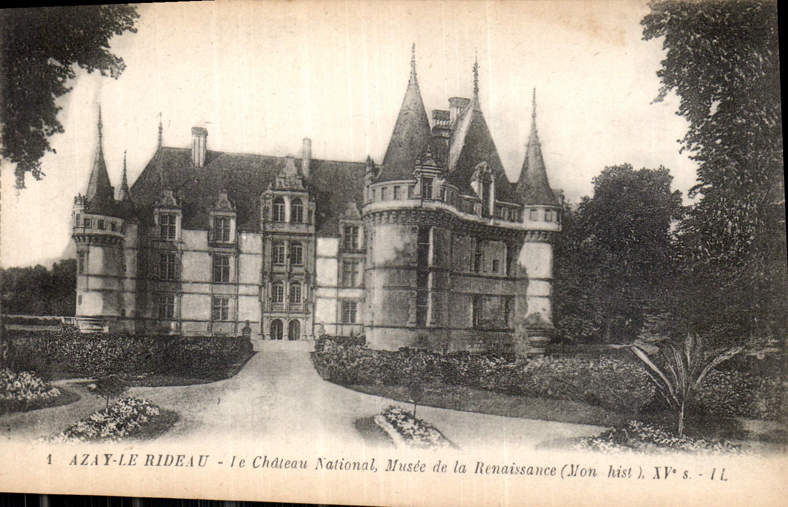 CPA Azay le Rideau le Chateau National Musee de la Renaissance mon hist