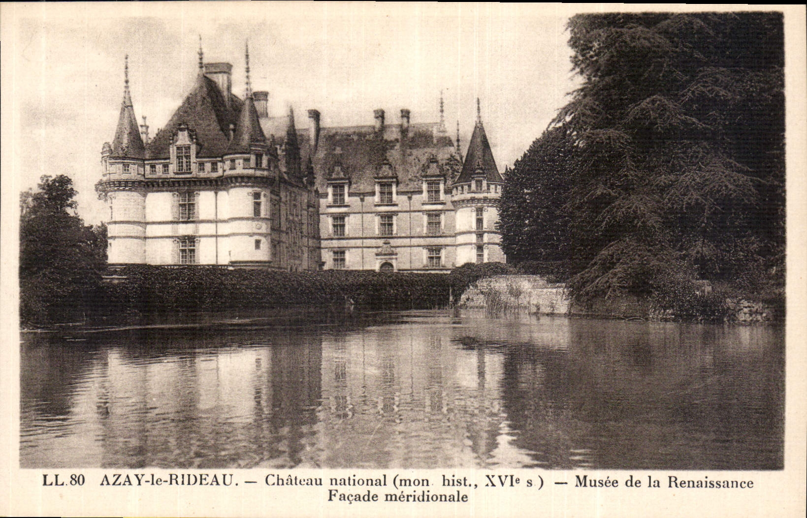 CPA Azay le Rideau Chateau national mon hist Musee de la Renaissance Facade Meridionale 