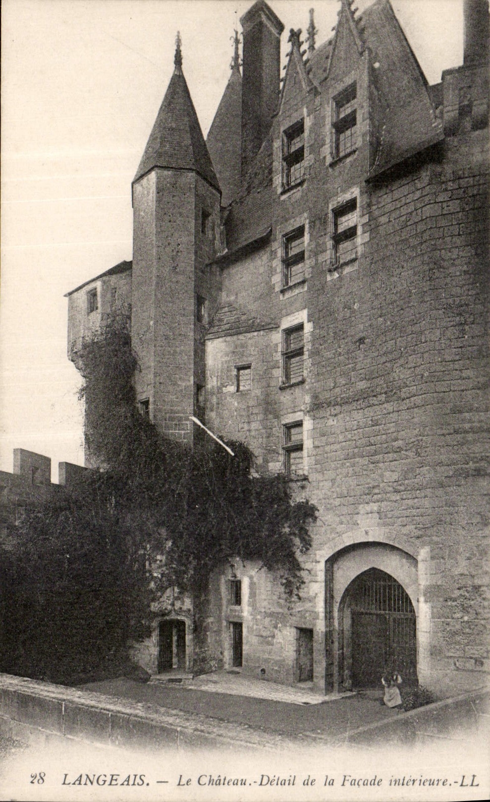 CPA Langeais Le Chateau Detail de la Facade interieure 