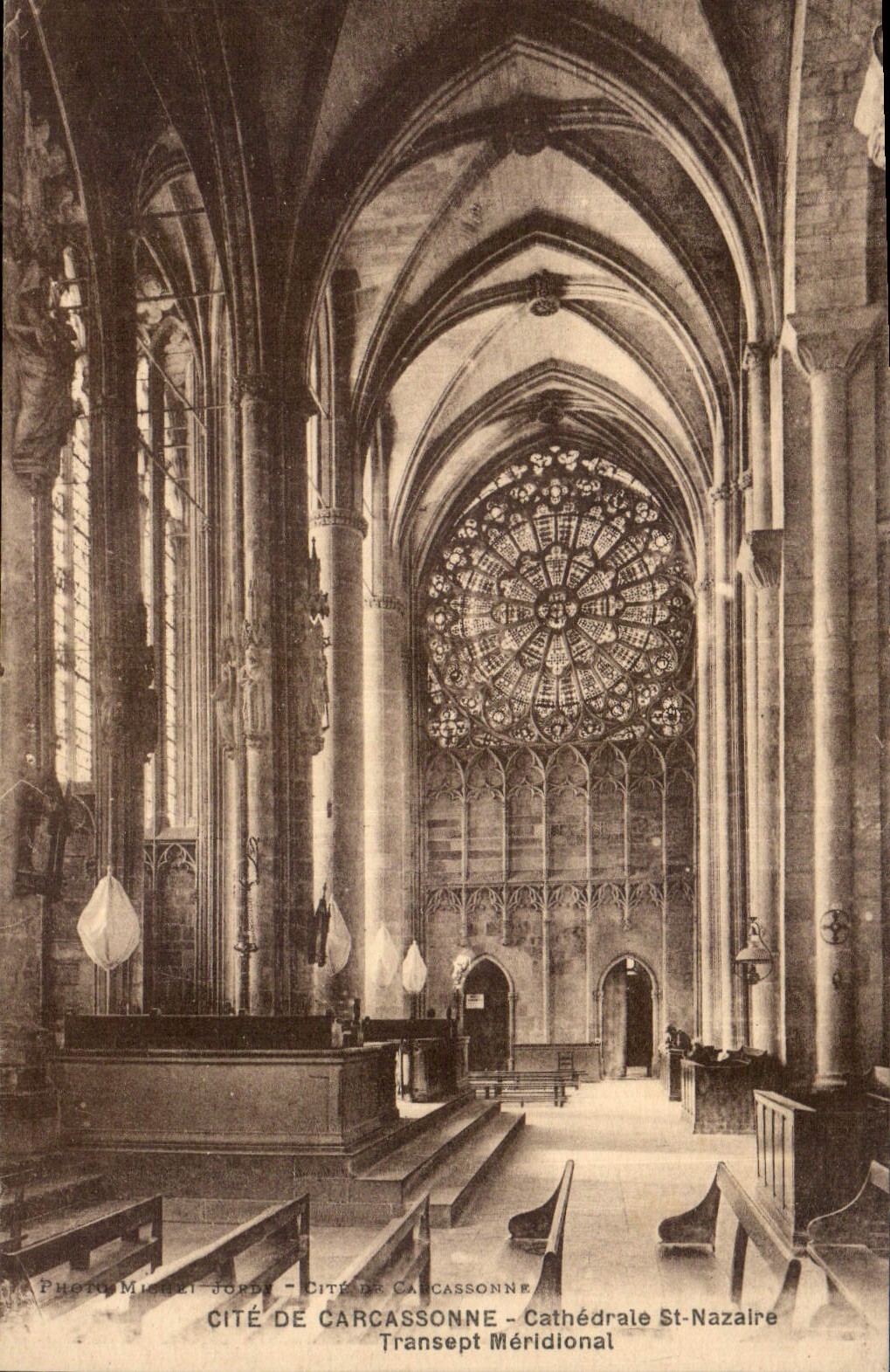 CPA Cite de Carcassonne Cathedrale St Nazaire Transept Meridional