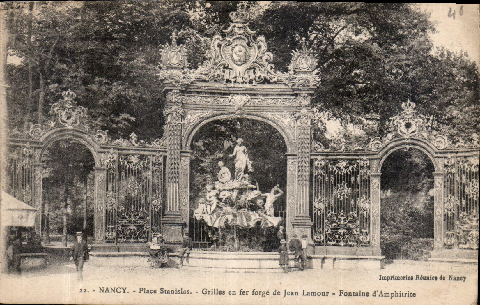 CPA Nancy Place Stanislas Grilles en fer forge de Jean Lamour Fontaine d'Amphitrite 