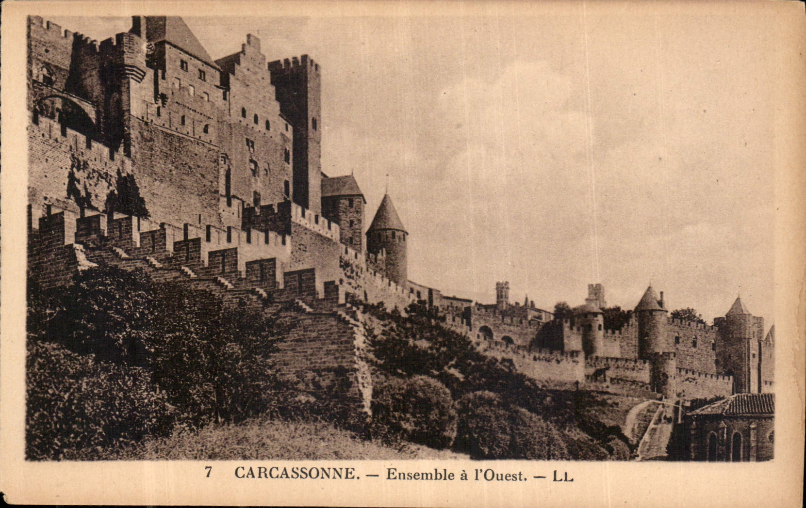 CPA Carcassonne Ensemble a l'Ouest 