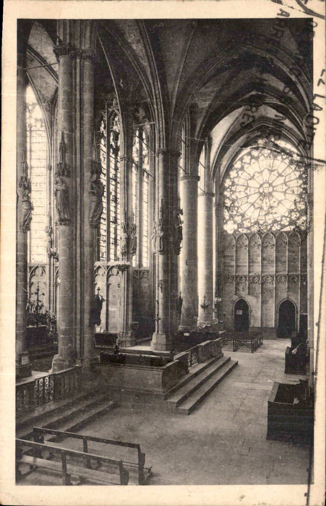 CPA Cite de Carcassonne Basilique Saint Nazaire le Transept