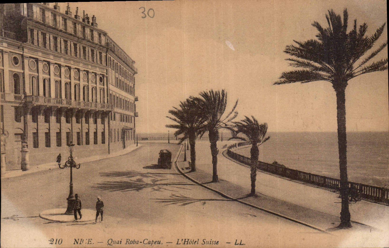 CPA Nice Quai Roba Capeu l'Hotel Suisse