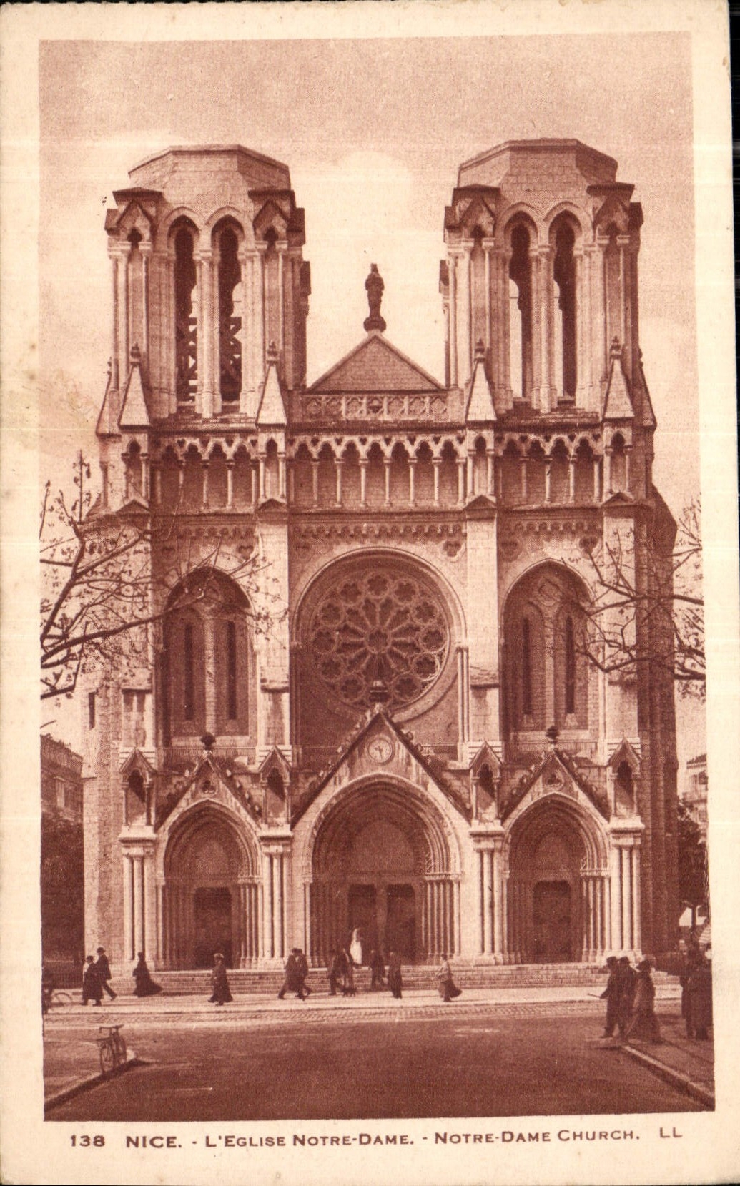 CPA Nice l'eglise Notre Dame 