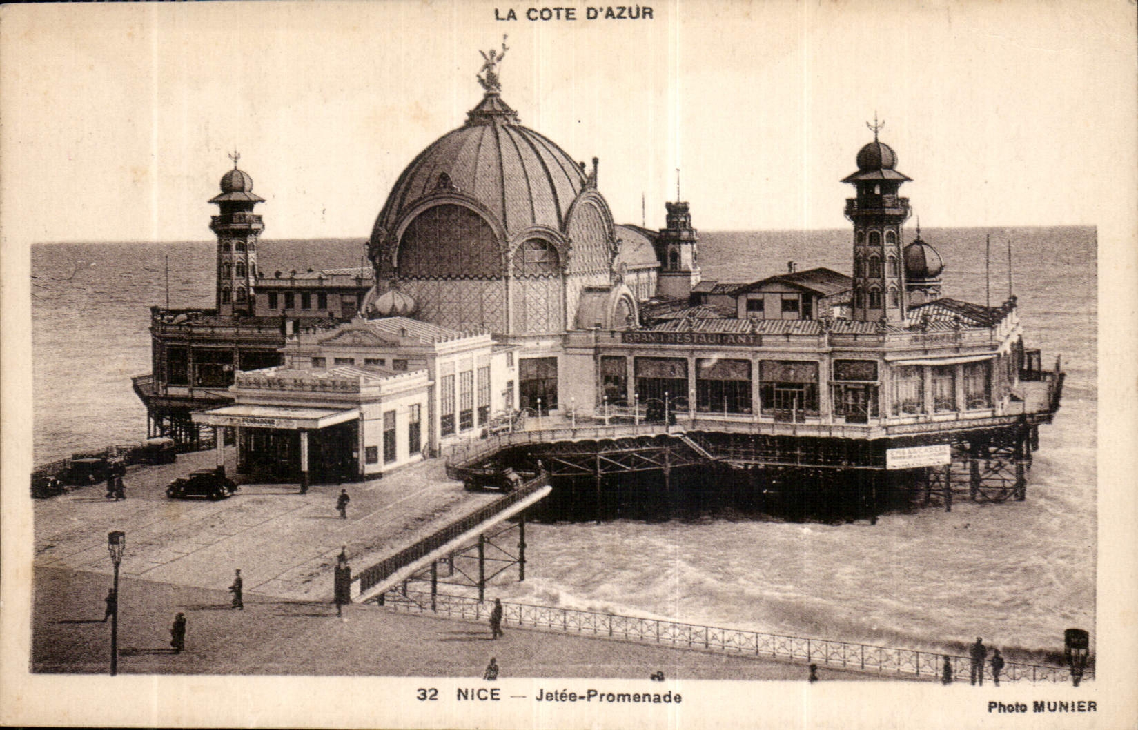 CPA La Cote d'Azur Nice Jetee Promenade 