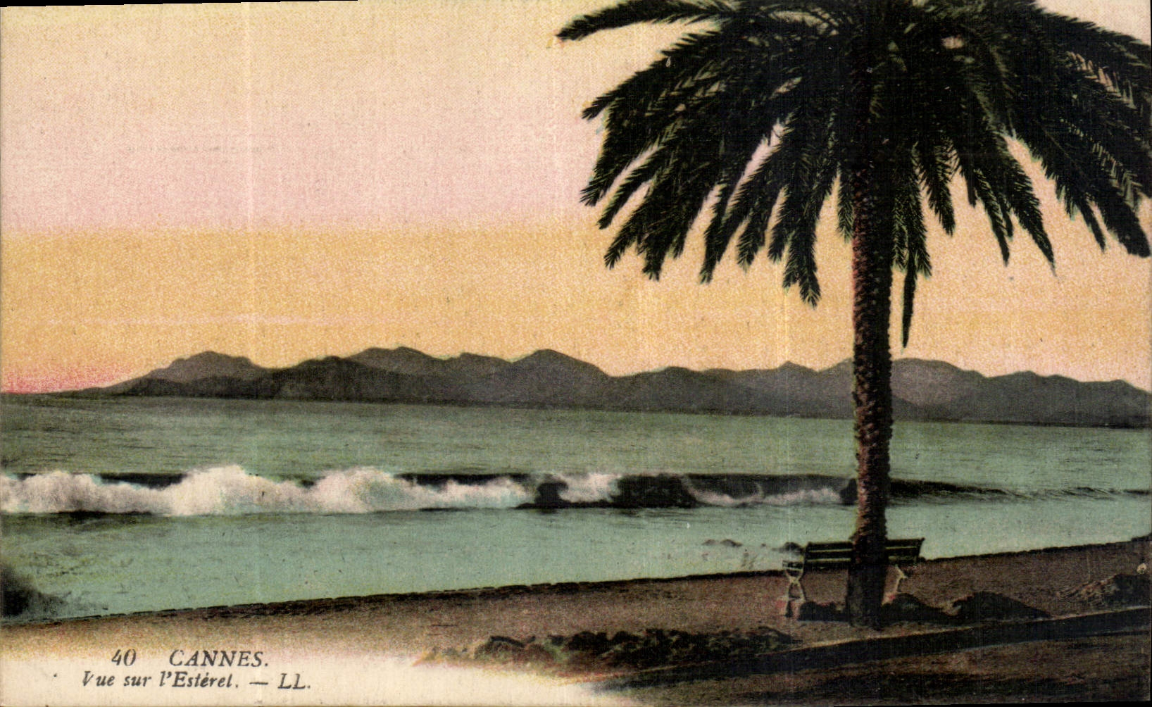 CPA Cannes vue sur l'Esterel 